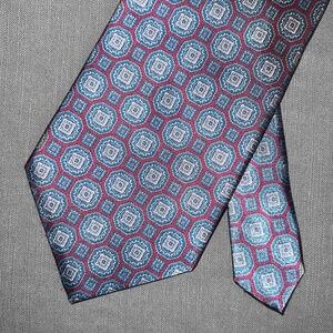 Camden Court Burgundy & Blue Mandala Tie